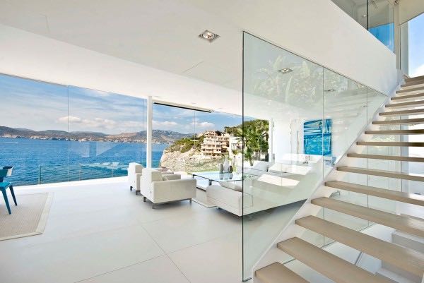 Sea side apartmants